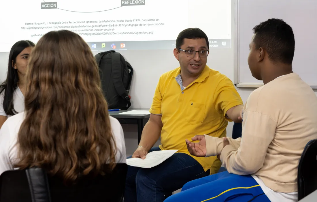 El proyecto busca fortalecer la convivencia escolar en la Institución Educativa Alfonso López Pumarejo, formando a estudiantes como mediadores de paz